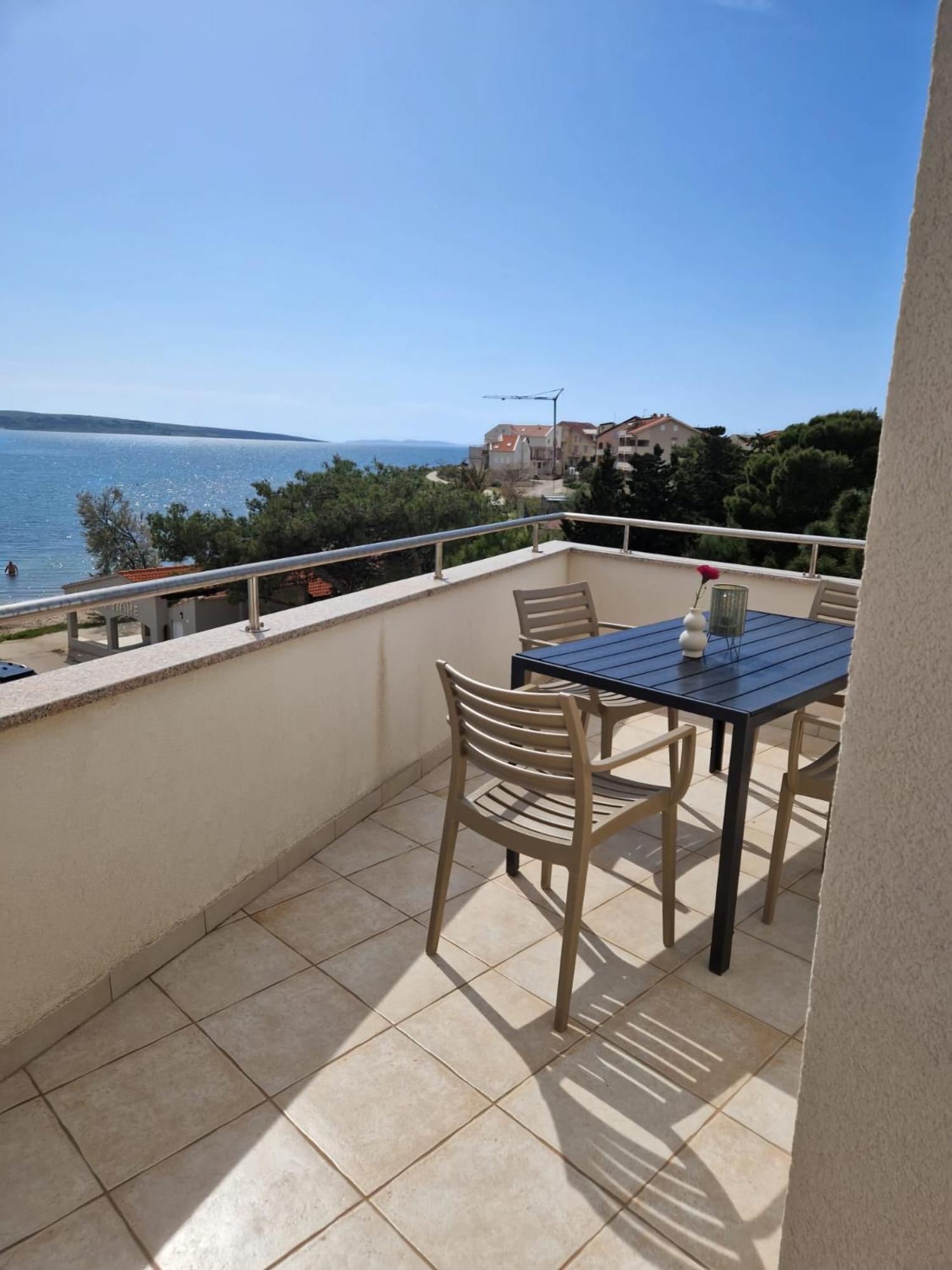 Apartments Franko ปอฟเลียนา ภายนอก รูปภาพ